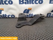 Кронштейн крепления переднего стабилизатора левый