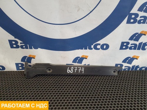 Обшивка стойки лобового стекла правая