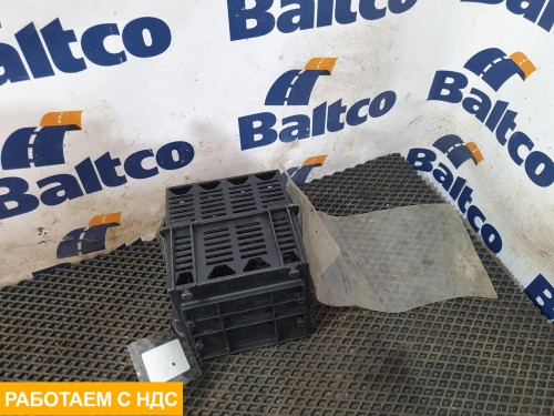 Кронштейн блоков управления