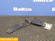 Кронштейн шумоизоляции правый