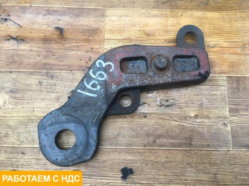 Опора переднего амортизатора левая